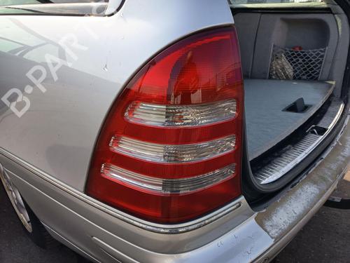 Used Left taillight MERCEDES-BENZ C-CLASS T-Model (S203) C 220 CDI (203.206, 203.208) (143 hp) 33005399