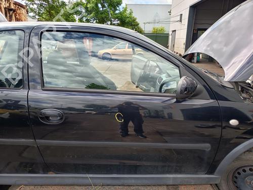 Used Right front door Right front door OPEL CORSA C (X01) 1.4 Twinport (F08, F68) (90 hp) 36420114 36420114