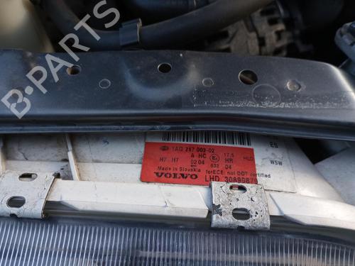 Right headlight VOLVO V40 Estate (645) 1.8 LPG | BP27232843C29 
