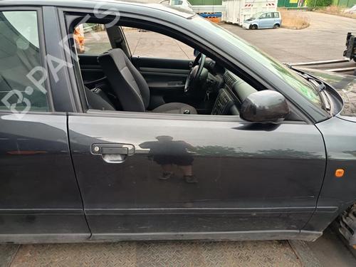 Used Right front door Right front door 37223649 37223649