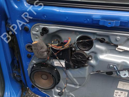 Used Right front window motor VW POLO (9N_, 9A_) 1.4 16V (80 hp) 27232287