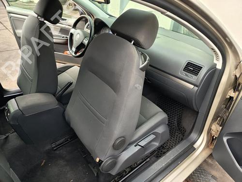 Right front seat VW GOLF V (1K1) 1.6 | BP38759161C16 - Image 2