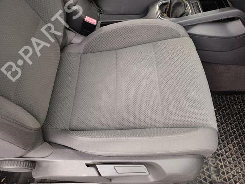 Right front seat VW GOLF V (1K1) 1.6 | BP38759161C16 - Image 4