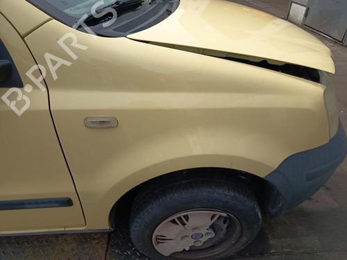 Used Right front fenders Right front fenders FIAT PANDA (169_) 1.1 (169.AXA1A) (54 hp) 36442766 36442766