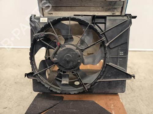 Used Radiator fan Radiator fan HYUNDAI SONATA V (NF) 3.3 (250 hp) 33611589 33611589