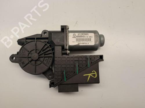 Used Right front window motor Right front window motor VW POLO IV (9N_, 9A_) 1.2 12V (64 hp) 32733919 32733919