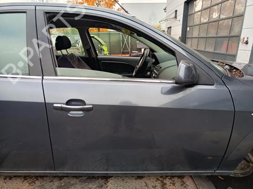 Used Right front door Right front door FORD MONDEO III (B5Y) 1.8 16V (125 hp) 40609896 40609896