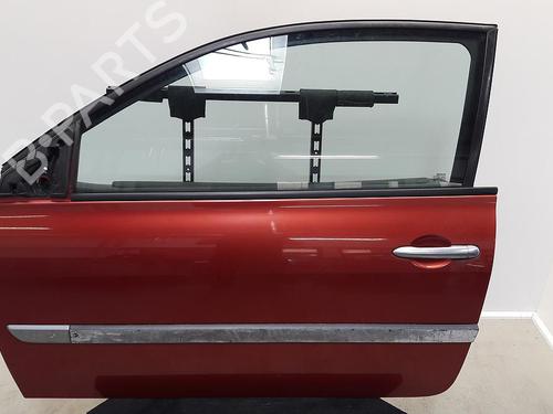 Used Left front door RENAULT MEGANE II (BM0/1_, CM0/1_) 1.4 16V (BM0B, CM0B) (98 hp) 27226968