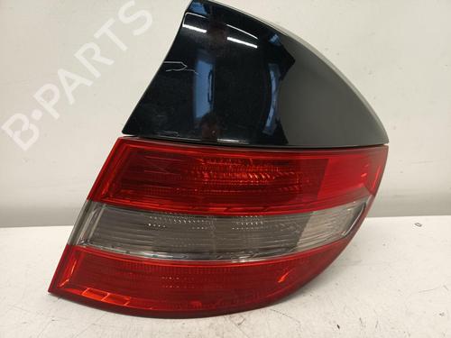 Used Right taillight Right taillight MERCEDES-BENZ CLC-CLASS (CL203) CLC 220 CDI (203.708) (150 hp) 39751073 39751073