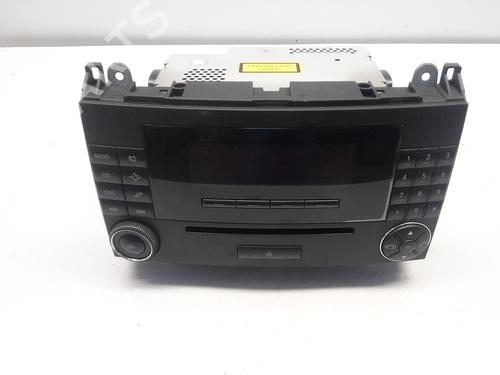 Used Radio MERCEDES-BENZ B-CLASS Sports Tourer (W245) B 180 CDI (245.207) (109 hp) 27228038