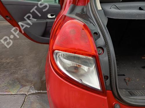 left-taillight-renault-clio-iii-br01-cr01-2005-2006-2007-2008-2009-2010-2011-2012-2013-2014-33749169 main image