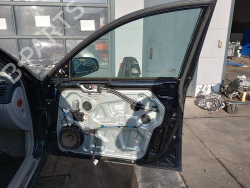 Right front door HYUNDAI SONATA V (NF) 2.4 | BP27231647C3 