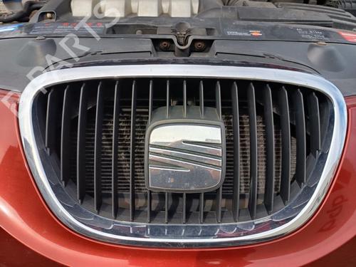 grille-seat-leon-1p1-2005-2006-2007-2008-2009-2010-2011-2012-2013-32761699 main image