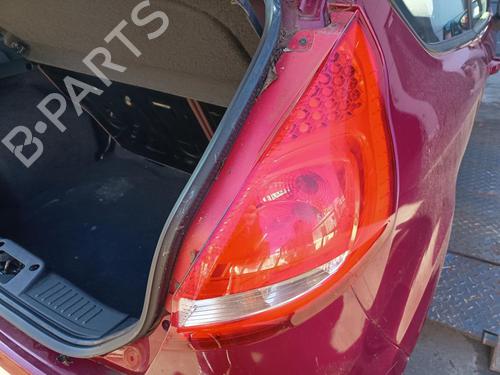 Piloto trasero derecho Piloto trasero derecho FORD FIESTA VI (CB1, CCN) 1.25 (60 hp) 33917398 33917398