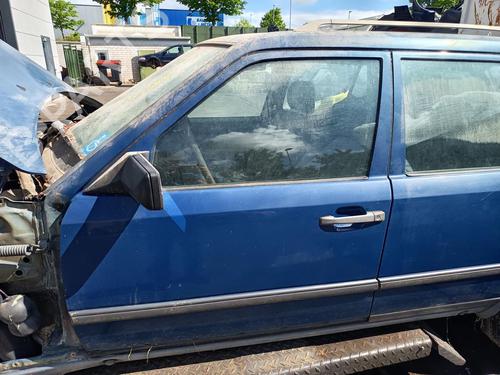 Used Left front door Left front door MERCEDES-BENZ 124 T-Model (S124) 230 TE (124.083) (132 hp) 36393799 36393799