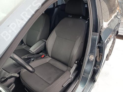 Sæde venstre fortil SKODA RAPID Spaceback (NH1) 1.4 TDI (90 hp) 32763125