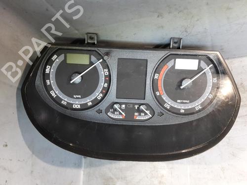 Used Instrument cluster Instrument cluster SKODA FABIA I Combi (6Y5) 1.4 16V (75 hp) 27226292 27226292