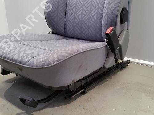 Right front seat MERCEDES-BENZ C-CLASS (W202) C 220 (202.022) | BP27227153C16 