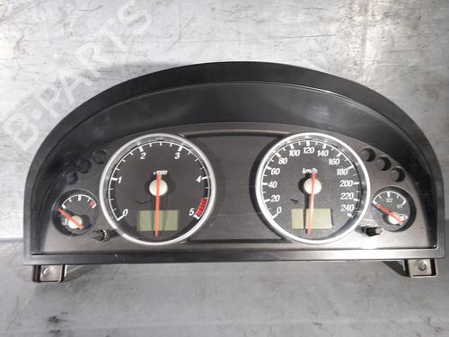 Used Instrument cluster BMW 3 (E90) 318 d (143 hp) 27226374