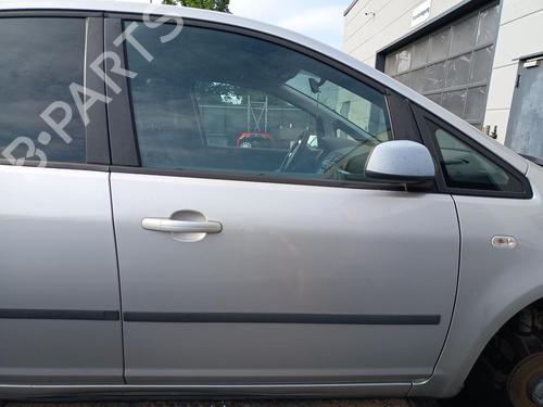Used Right front door Right front door 37272028 37272028
