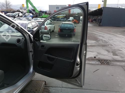 Right front door FORD FIESTA V (JH_, JD_) 1.3 | BP27233063C3 