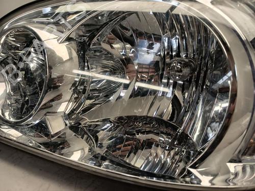 Left headlight KIA CARNIVAL II (GQ) 2.9 CRDi | BP32763896C28 - Image 4