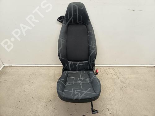 Used Right front seat Right front seat SMART FORTWO Coupe (451) 1.0 (451.331, 451.380) (71 hp) 33275259 33275259