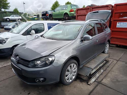 Brugte VW GOLF VI Variant (AJ5) 1.6 TDI (105 hp) 4457423