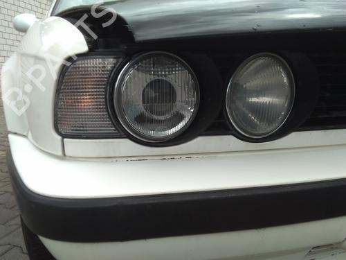 Right headlight BMW 5 (E34) 520 i | BP27225813C29 