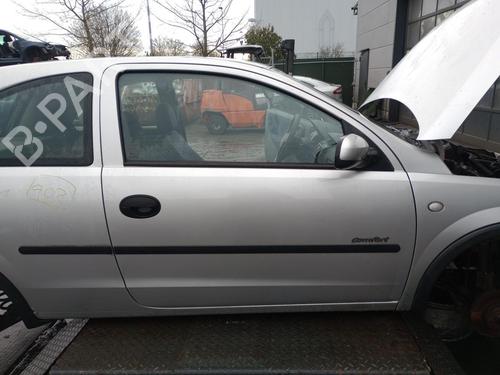 Dør høyre foran OPEL CORSA C (X01) 1.0 (F08, F68) (58 hp) 27232893
