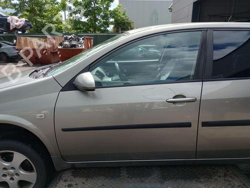 Used Left front door NISSAN PRIMERA Estate (WP12) 1.8 (115 hp) 27230798