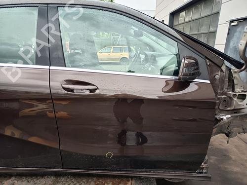 Used Right front door Right front door MERCEDES-BENZ B-CLASS Sports Tourer (W246, W242) B 180 (246.242) (122 hp) 36420131 36420131