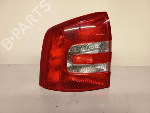 Used Left taillight SKODA OCTAVIA II Combi (1Z5) 1.6 FSI (115 hp) 27232163