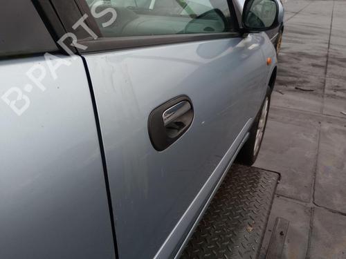 Right front door NISSAN ALMERA II Hatchback (N16) 1.5 | BP27232488C3