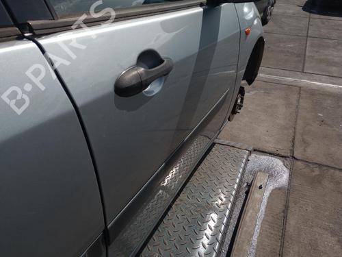 Right front door FORD FOCUS I (DAW, DBW) 1.8 16V | BP27230946C3 