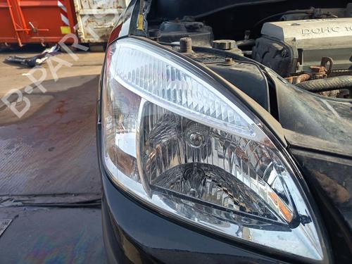 Phare droit KIA RIO II (JB) 1.4 16V (97 hp) 32865279