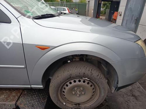 Parafango anteriore destro Parafango anteriore destro 38567934 38567934
