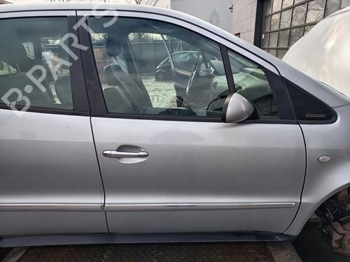 Used Right front door Right front door MERCEDES-BENZ A-CLASS (W168) A 190 (168.032, 168.132) (125 hp) 32763734 32763734