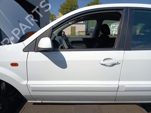 Used Left front door Left front door 38054229 38054229