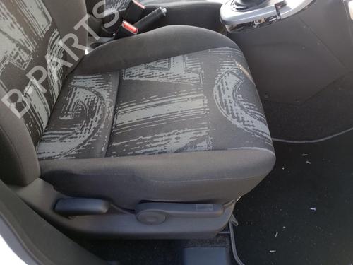 Right front seat OPEL AGILA (A) (H00) 1.2 16V Twinport (F68) | BP27231837C16 