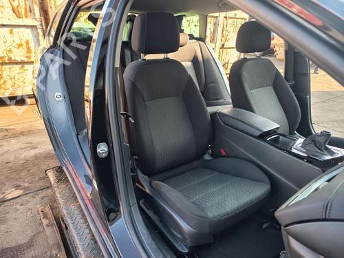 Sedile anteriore destro OPEL INSIGNIA B Country Tourer (Z18) 2.0 CDTi (47) (170 hp) 32763924