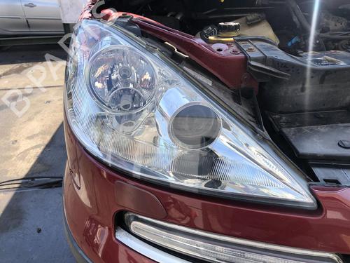Used Right headlight PEUGEOT 807 (EB_) 2.2 HDi (128 hp) 32760970