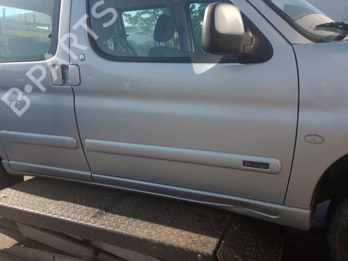 Right front door CITROËN BERLINGO / BERLINGO FIRST MPV (MF_, GJK_, GFK_) 1.6 16V (MFNFU) | BP27231205C3 