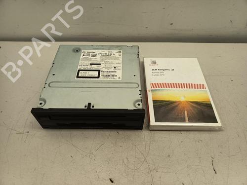 Used Radio Radio SEAT LEON ST (5F8) 1.4 TSI (150 hp) 33410394 33410394