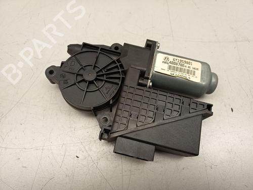 Used Left front window motor Left front window motor SKODA FABIA I Combi (6Y5) 1.2 (64 hp) 35995946 35995946