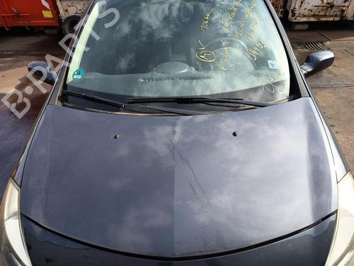 hood-renault-clio-iii-br01-cr01-2005-2006-2007-2008-2009-2010-2011-2012-2013-2014-33026940 main image