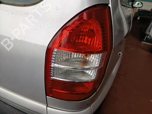 Used Right taillight Right taillight OPEL ZAFIRA A MPV (T98) 2.2 DTI 16V (F75) (125 hp) 33749175 33749175