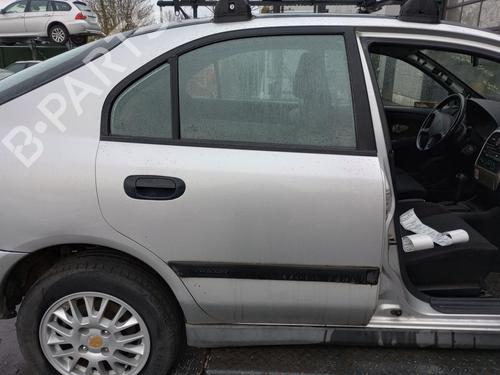 Andre MITSUBISHI CARISMA (DA_) 1.8 16V GDI (DA2A) (125 hp) 27229865