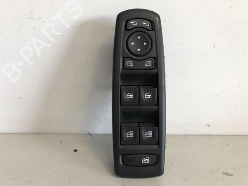 Used Left front window switch Left front window switch RENAULT LAGUNA III Grandtour (KT0/1) 2.0 dCi GT (KT11, KT1E, KT1N) (178 hp) 33611402 33611402
