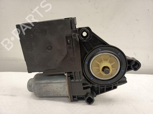 Left front window motor VW CADDY IV MPV (SAB, SAJ) 1.6 TDI | BP37183082E21 - Image 3